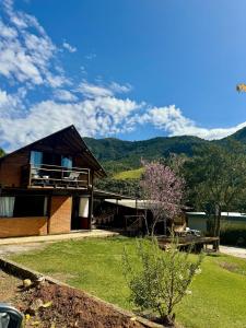 Γενική θέα στο βουνό ή θέα στο βουνό από  αυτό το σαλέ