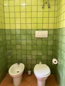 Koupelna v ubytování Casa vacanza relax a due passi dal mare