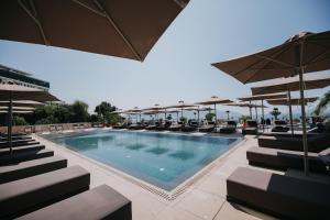 Bazén v ubytování Magnus Hotel nebo v jeho okolí
