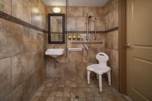 Vannituba majutusasutuses Best Western Plus Kamloops Hotel