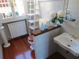 Ένα μπάνιο στο Villino del Sole