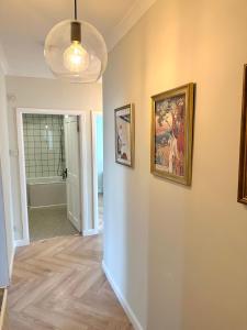 Ένα μπάνιο στο The Tay Retreat, 2 Bedroom Apartment