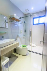 Bilik mandi di Momo Meishe - Family-friendly B&B +21 gambar