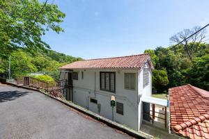 Hoone, kus puhkemaja asub