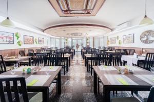 Restaurace v ubytování Park Hotel Bükfürdő