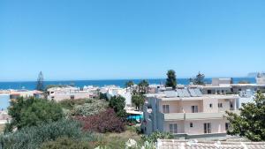 A general sea view or a sea view taken from az apartmanhoteleket