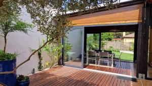 Vonkajšia záhrada v ubytovaní Sunny villa with private pool in Chiclana de la Frontera