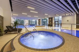 Bazén v ubytování Hilton Grand Vacations Club Craigendarroch Suites Scotland nebo v jeho okolí