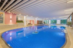 Bazén v ubytování Hilton Grand Vacations Club Craigendarroch Suites Scotland nebo v jeho okolí