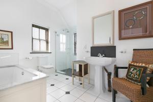 Ένα μπάνιο στο Winelands Golf Lodges 14