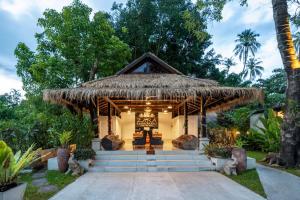 Zahrada ubytování Zara Beach Resort Koh Samui
