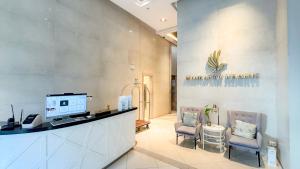 Kuchyň nebo kuchyňský kout v ubytování Cylo's Place Manhattan