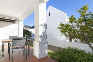 Μπαλκόνι ή βεράντα στο Winelands Golf Lodges 30