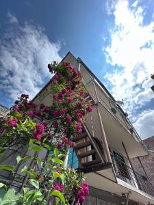 Budova, kde se bed and breakfast nachází