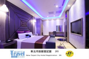 TV o dispositivi per l'intrattenimento presso Purple Rainbow Motel