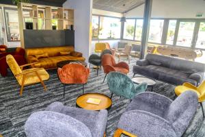 Posezení v ubytování ibis Biarritz Anglet Aéroport