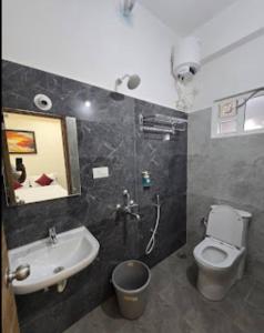 Koupelna v ubytování Hotel Yuva