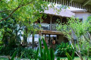 Giardino di Aga Surf View