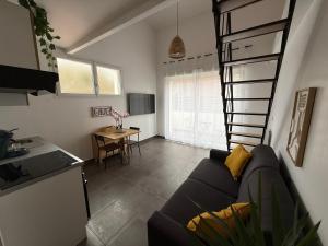 Χώρος καθιστικού στο Superbe F2 Duplex Proche Paris & Disneyland