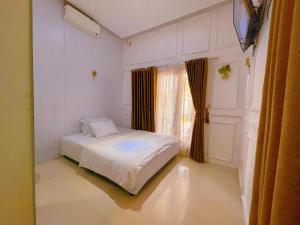 Gallery image of Rafitha Exclusive in Demangan