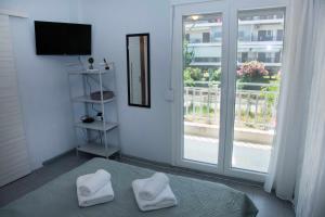 Μια τηλεόραση ή/και κέντρο ψυχαγωγίας στο Marianne's Apartment