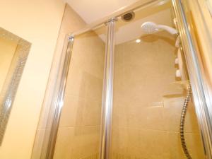 Ένα μπάνιο στο Sunnyside Lodge +29 φωτογραφίες