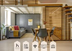 Ein Sitzbereich in der Unterkunft Home by Doni I serviced apartments I ruhig I zentral nahe RMCC, Staatsheater & Landtag