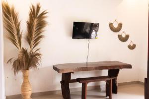 TV a/nebo společenská místnost v ubytování Bramasa Ubud Guest House