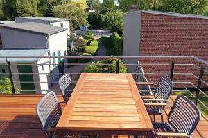 Ein Balkon oder eine Terrasse in der Unterkunft Landhaus am Ufer - Wohnung 4