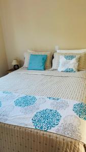 Postel nebo postele na pokoji v ubytování Casa Premium Paraty com Piscina Aquecida e Passeio de Escuna de Cortesia incluso