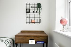 Billede fra billedgalleriet på Modern 3 Bedroom House By The Yuma Homes Short Lets & Serviced Accommodation In Ashford Town Centre With Free Wifi & Free Parking i Kent