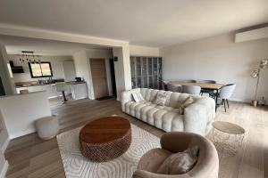 Η κουζίνα ή μικρή κουζίνα στο Casa Nostra - Ruppione Villa 10 min from beach
