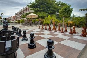 圣佩德罗椰树海滩度假酒店的棋盘上棋盘 更多37张照片
