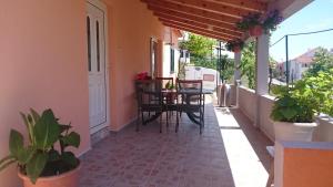 Balkón nebo terasa v ubytování Holiday Home Dutch