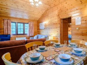 Χώρος καθιστικού στο 3 Bed in Clovelly 00374 +15 φωτογραφίες