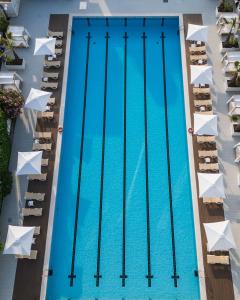 Bazén v ubytování HR Resort nebo v jeho okolí