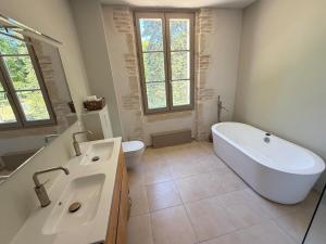 Afbeelding uit fotogalerij van Demeure dans la fôret in Belin-Beliet