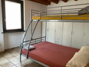 A bed or beds in a room at PudApartment Holiday Home