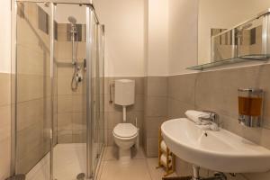 Koupelna v ubytování Travel B&B
