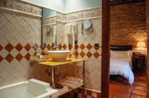 Un baño de Hotel Rural Nobles de Navarra