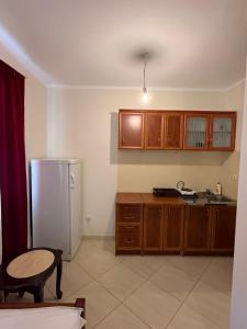 Kuchyň nebo kuchyňský kout v ubytování Apartmani590