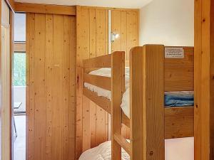 Posteľ alebo postele v izbe v ubytovaní Studio confort au centre de Val d'Isère avec balcon - Proche pistes, WIFI, local à ski - FR-1-518-113