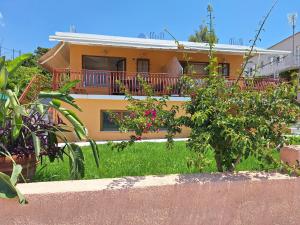 Zahrada ubytování LASSI Apartment 2