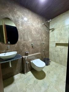 Gallery image of River Stone Resort in Dāndepāda