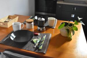 The Other Side的咖啡和沏茶工具