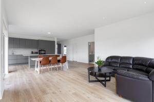 Istumisnurk majutusasutuses 3BR Modern & Spacious Golden Circle Home
