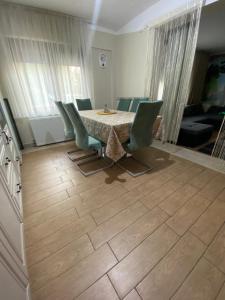 Posezení v ubytování Andrada Holiday House