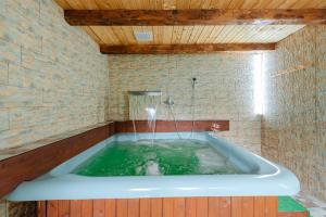 Φωτογραφία από το άλμπουμ του Cabana Cuib De Soim 2 σε Tranisu