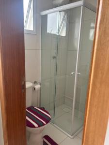 Koupelna v ubytování Mini Apto Pertinho de Tudo - Sem vaga de garagem