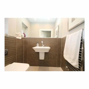 Gallery image of Elegant Double Room, great location in Hornchurch